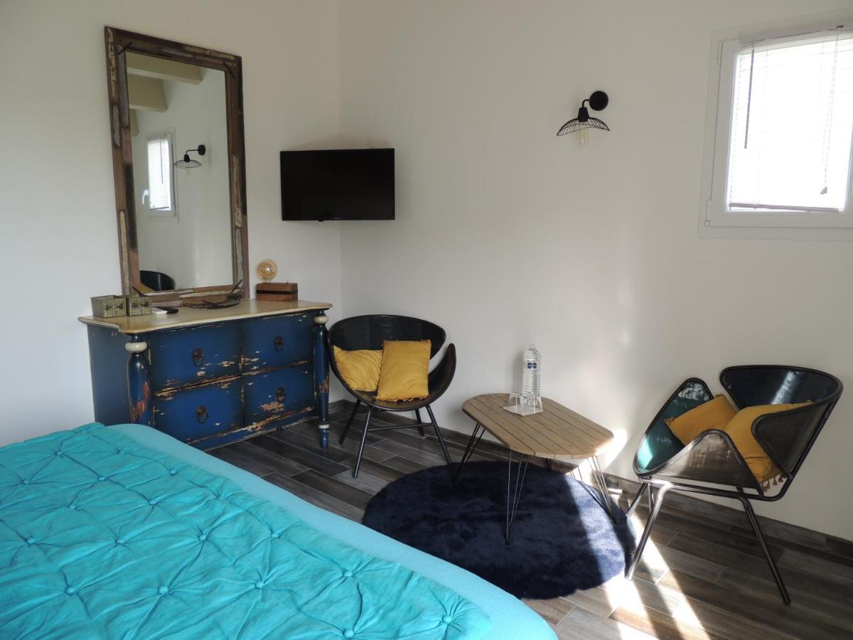 Laubertiere Bed & Breakfast มาเรนน์ส ภายนอก รูปภาพ